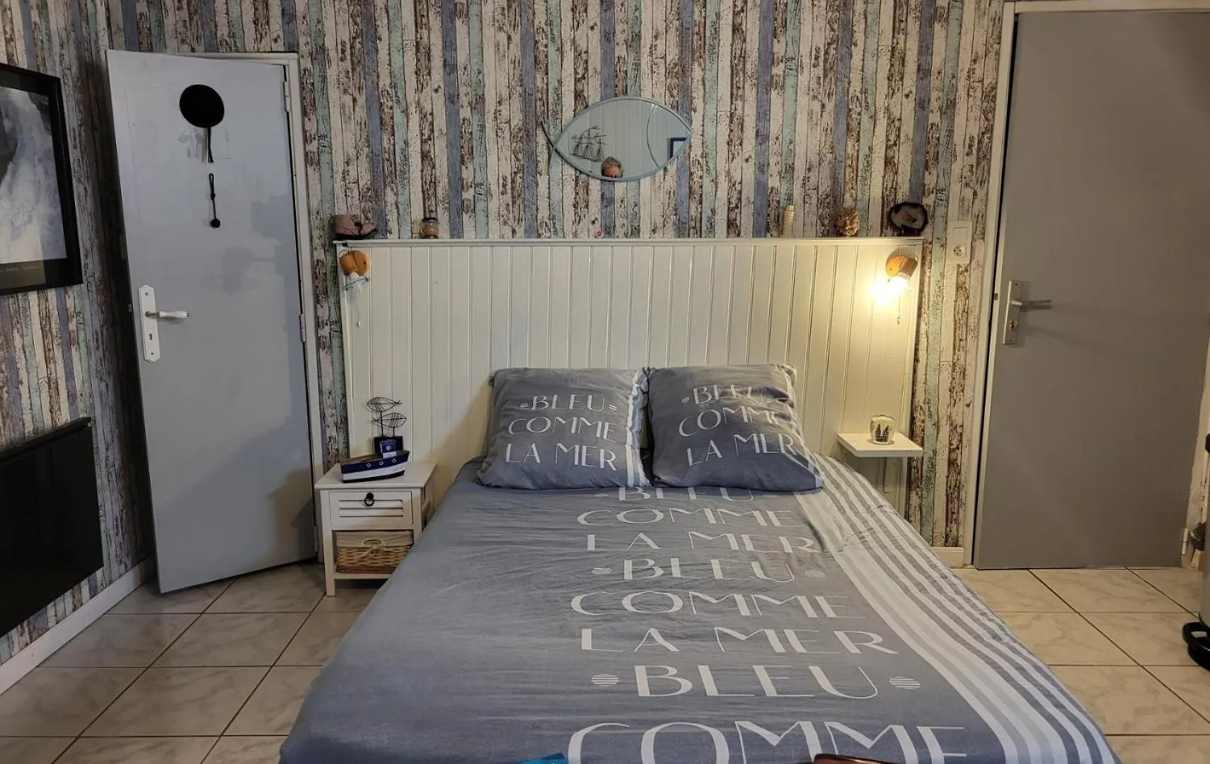Nid Douillet Bed and Breakfast Rosporden 0*,  Frankrig